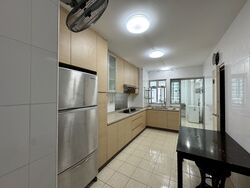 Blk 18C Holland Drive (Queenstown), HDB 5 Rooms #444109081